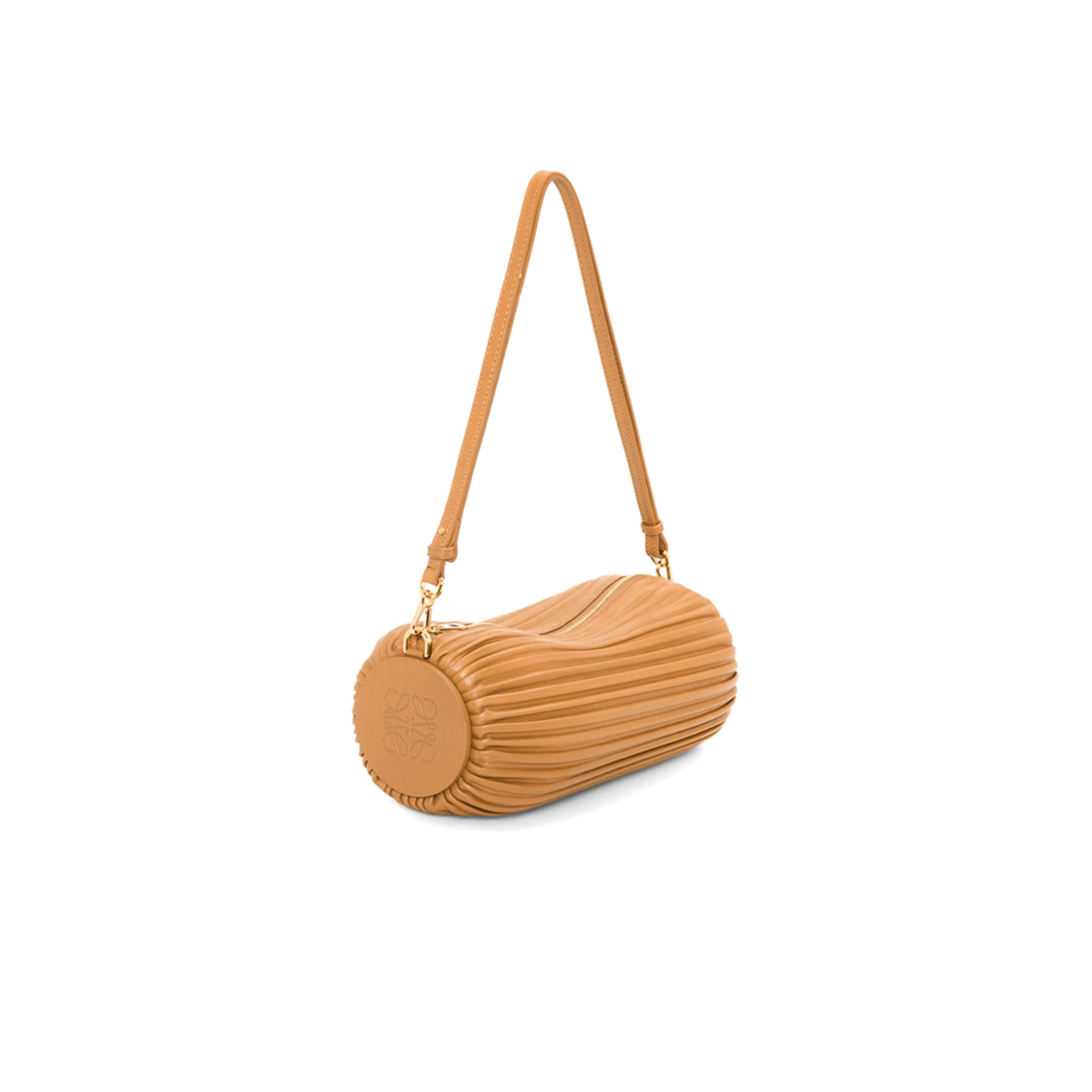 L0ew* bracelet pouch in pleated nappa lambskin a912p84x27 (25*10*10cm)
